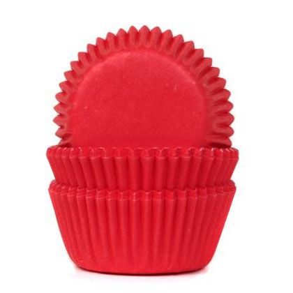 Röda minimuffinsformar – eleganta och festliga för små bakverk
