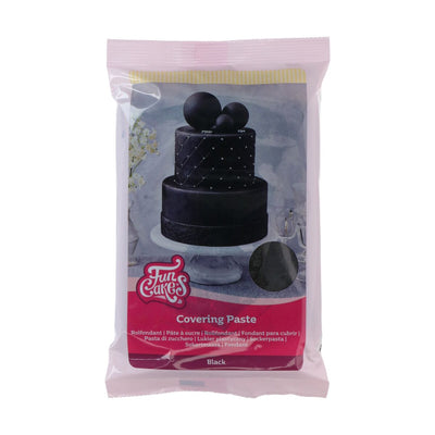 Sockerpasta i svart, för täckning av tårtor