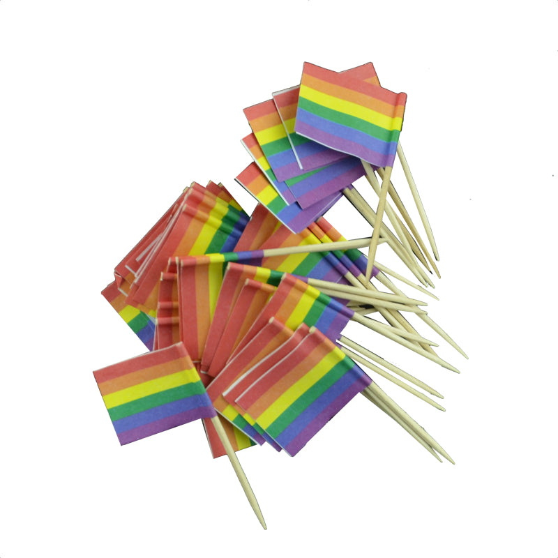 Cupcake toppers bestående av pride-flaggan (regnbåge)