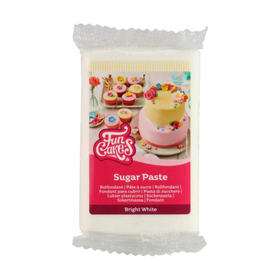 Vit sockerpasta från Funcakes