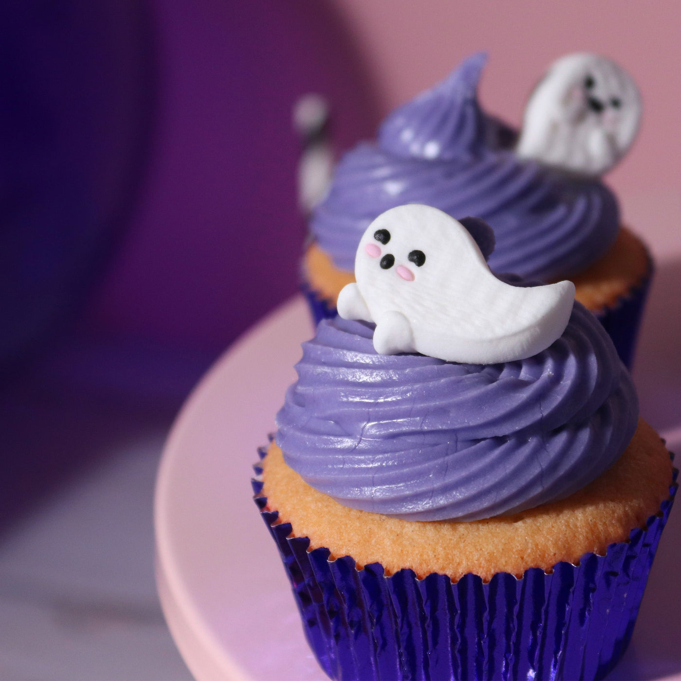 Cupcake med ätbart spöke på