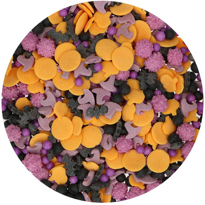 Halloween strössel i lila, svart och orange, med hattar, fladdermöss, pärlor och konfetti 