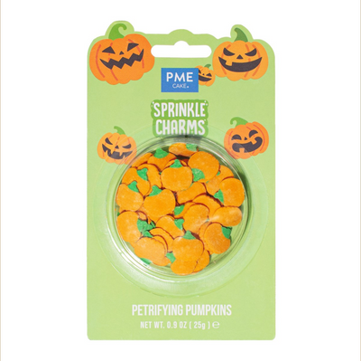 Förpackning av PME Sprinkle Charms – Petrifying Pumpkins (25g) med orangea pumpor i fondant