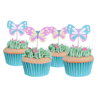 Cupcakes med fjärilsdekorationer