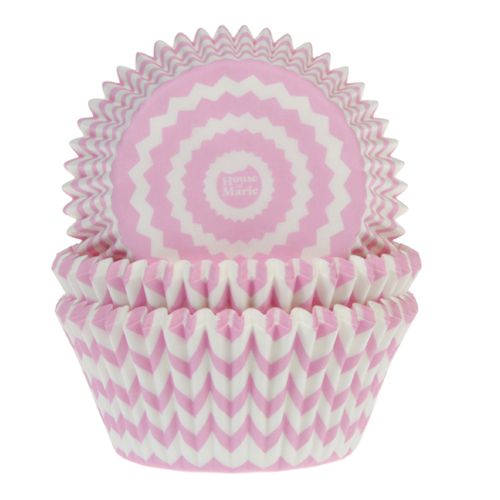 Rosa chevronform för muffins och cupcakes i närbild