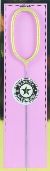 Sifferbloss i form av guldigt nummer 0 från Wondercandle i förpackning