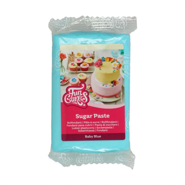 Baby Blå sockerpasta från FunCakes, 250 g – perfekt för tårtor till dop, babyshower och födelsedag